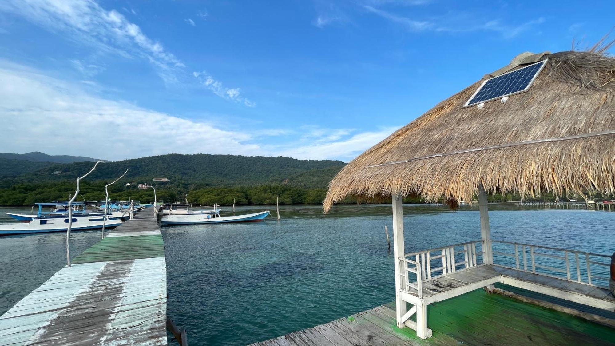 Mangrove Inn Karimunjawa Exteriör bild